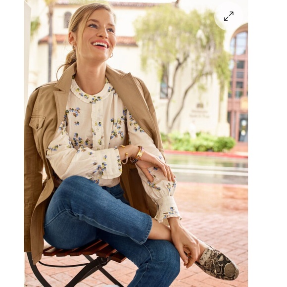 ☘️ 3/$17 Talbots Floral Long Sleeve Button Down Shirt Ruffle Detail XL - Picture 10 of 10